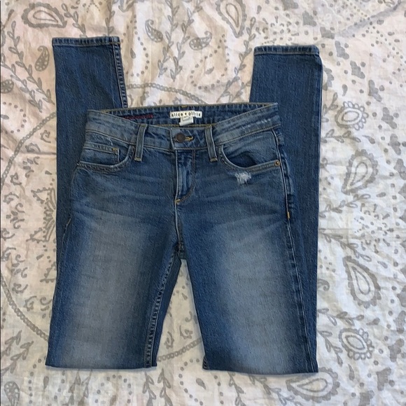 Alice + Olivia Denim - Alice + Olivia Jane Distressed Skinny Jeans Sz 24